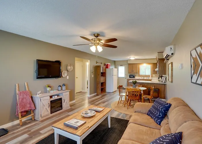 Sacajawea Suite Of Dakota Place Lodge In Medora!