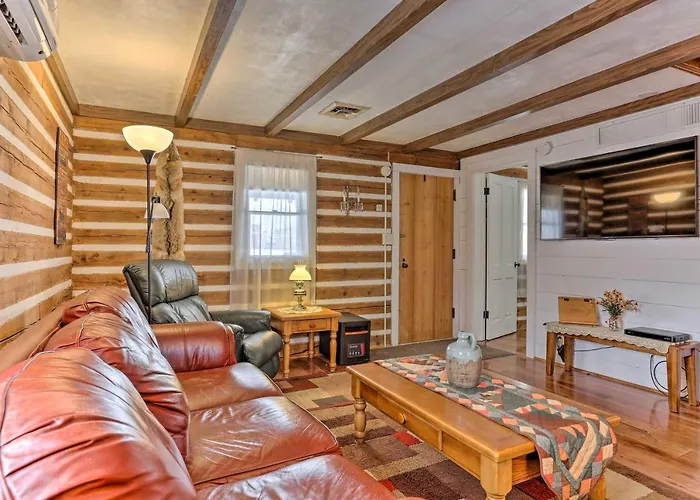 'Maltese Ranch Cabin' Near Medora Attractions!